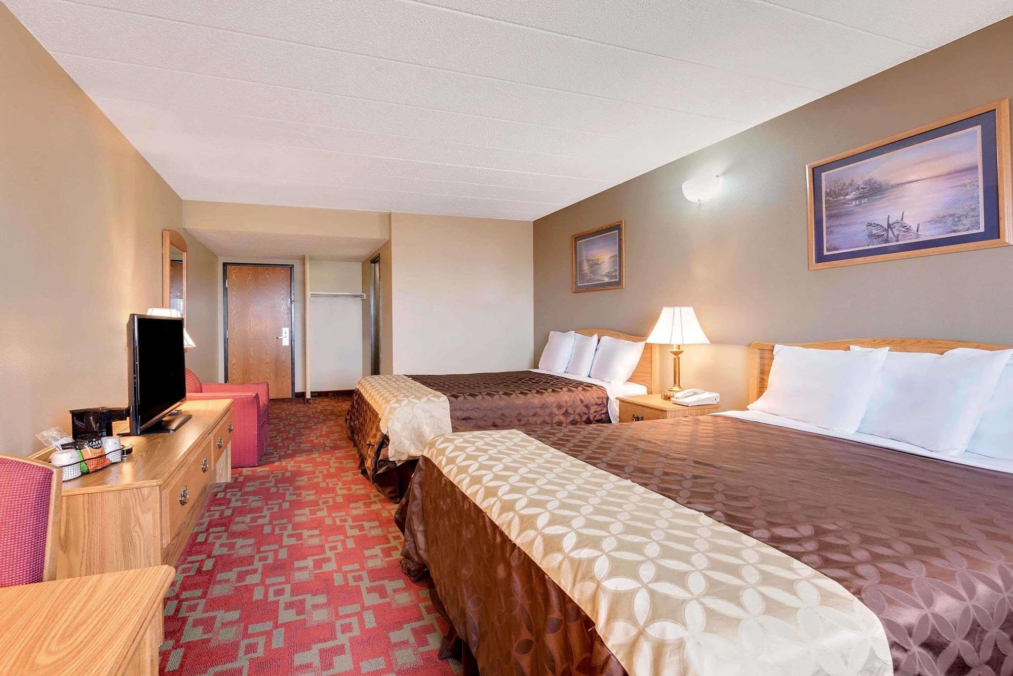 Travelodge By Wyndham Grand Forks Exterior foto